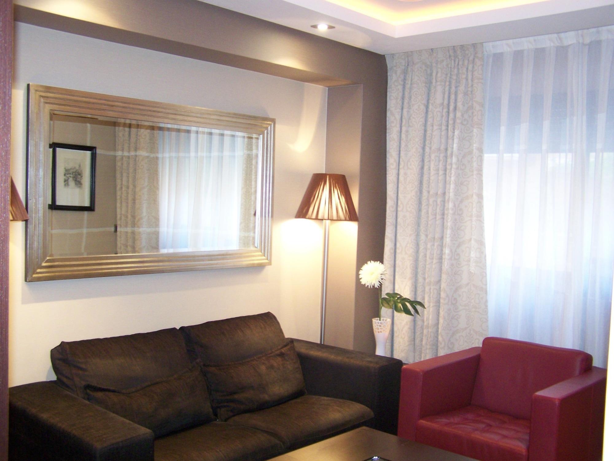 باياذوليد Washington Parquesol Suites & Hotel المظهر الخارجي الصورة