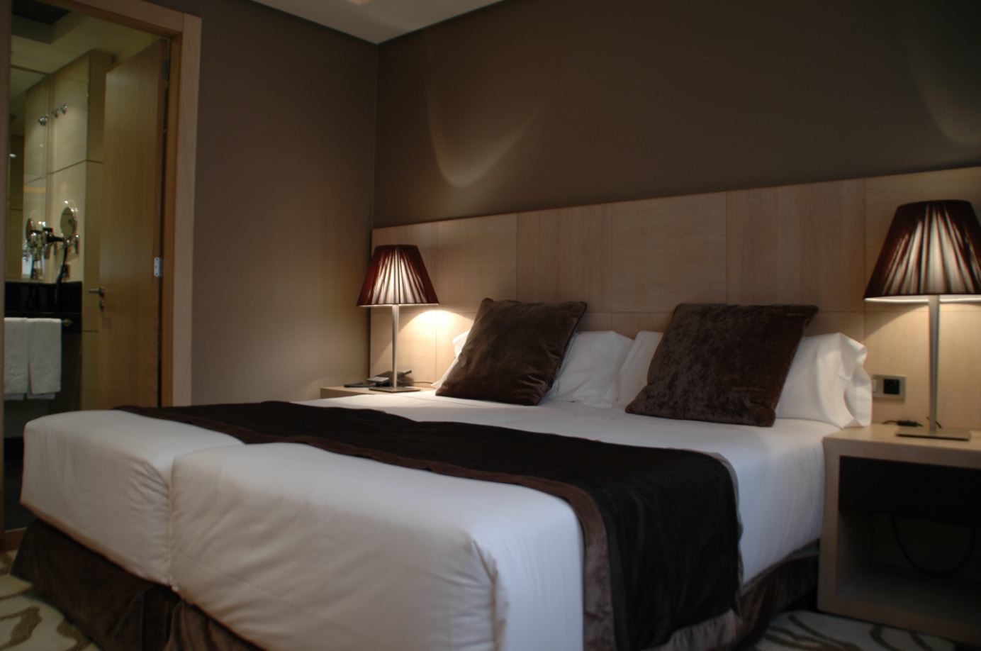 باياذوليد Washington Parquesol Suites & Hotel المظهر الخارجي الصورة